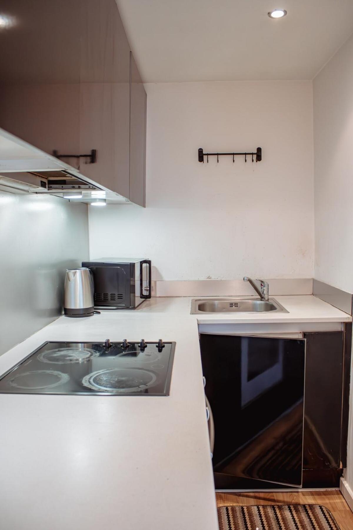 Modern 1-Bedroom Flat In Centre Leeds  Ngoại thất bức ảnh